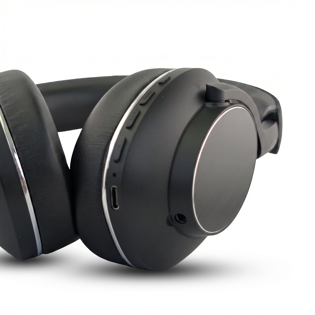 Groove Pro Wireless Headphones with ANC | The Urban Geek