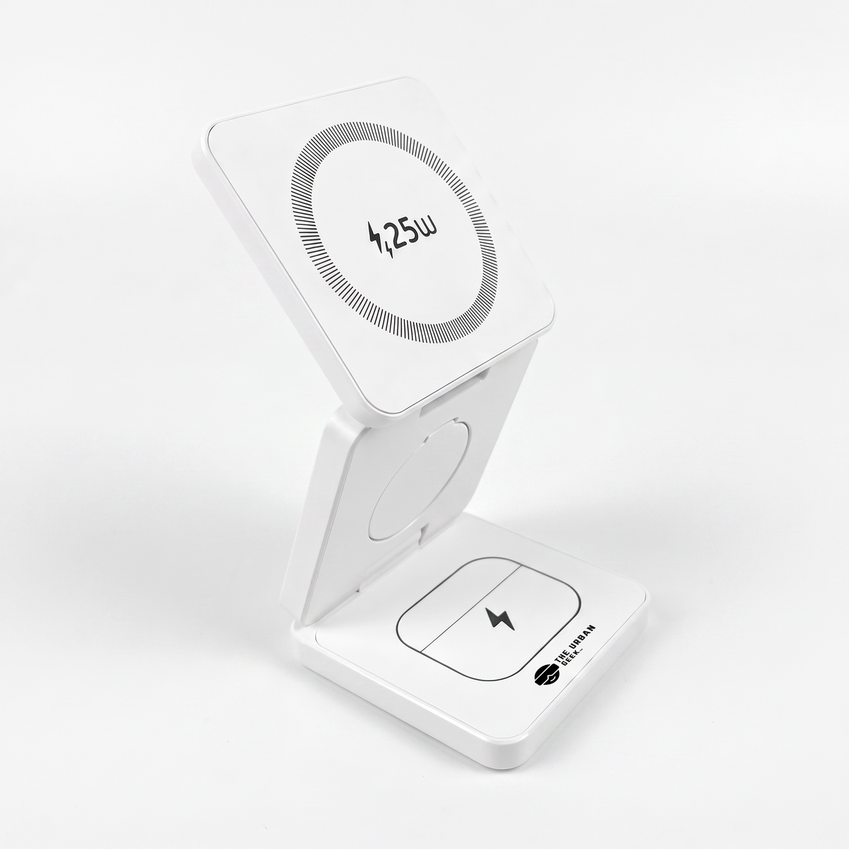 FlexCube – One charger for your entire Apple kit