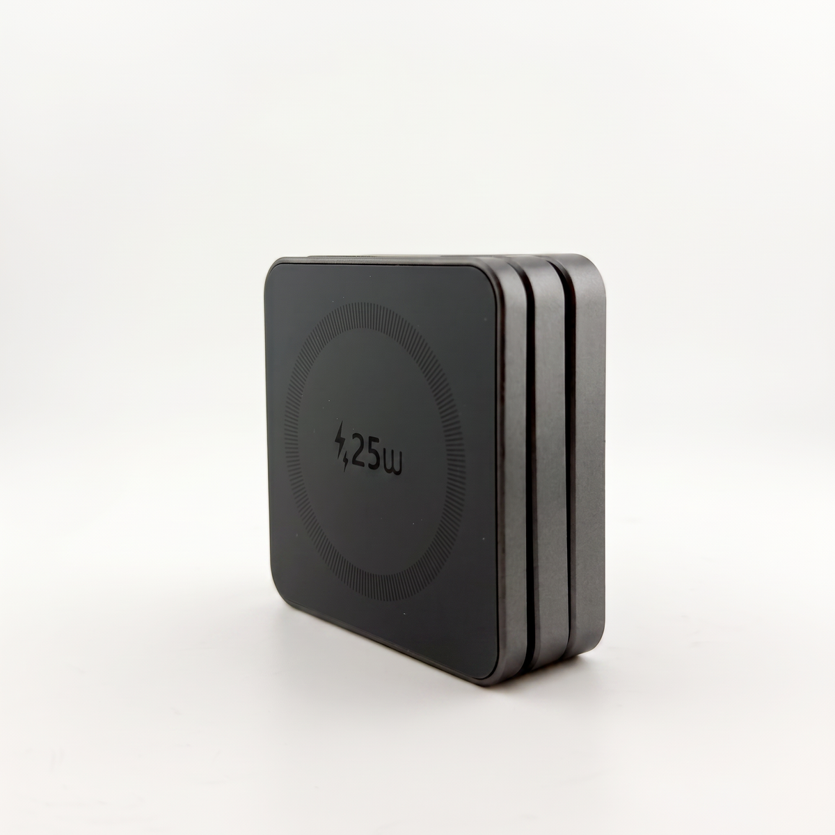 FlexCube – One charger for your entire Apple kit