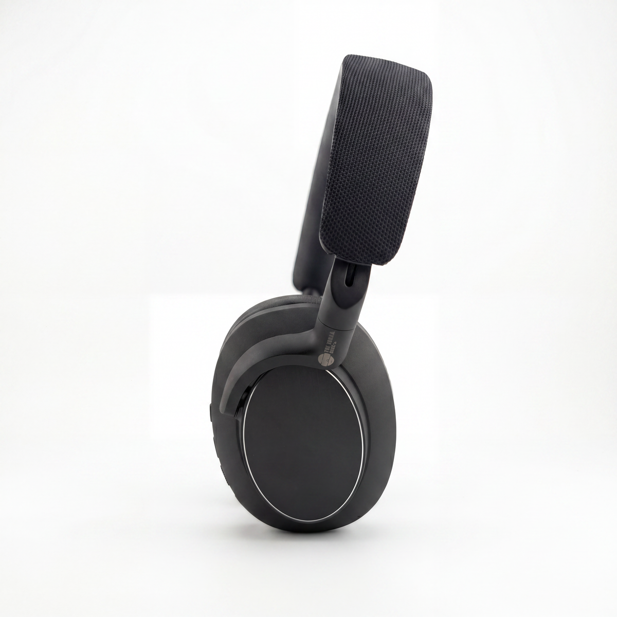 Groove Pro Wireless Headphones with ANC | The Urban Geek